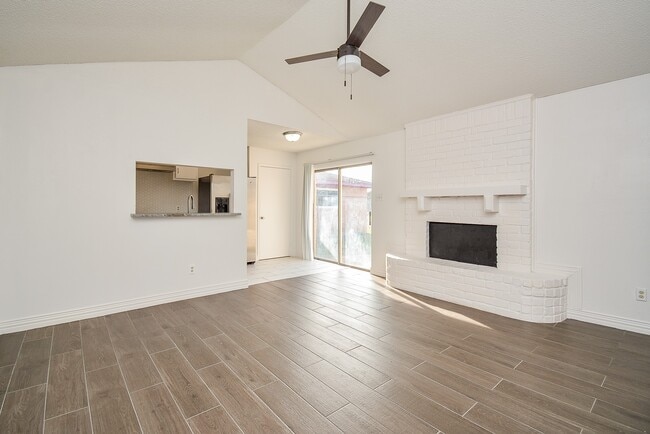 Photo - 4906 E Orem Dr