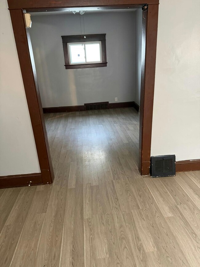 Photo - 3631 E 133rd St