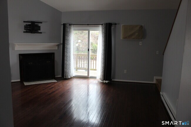 Photo - 8 Rose Ln Unit 26-14