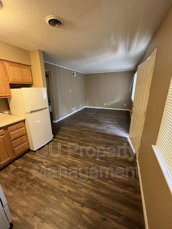 711 W Church St Unit 9
