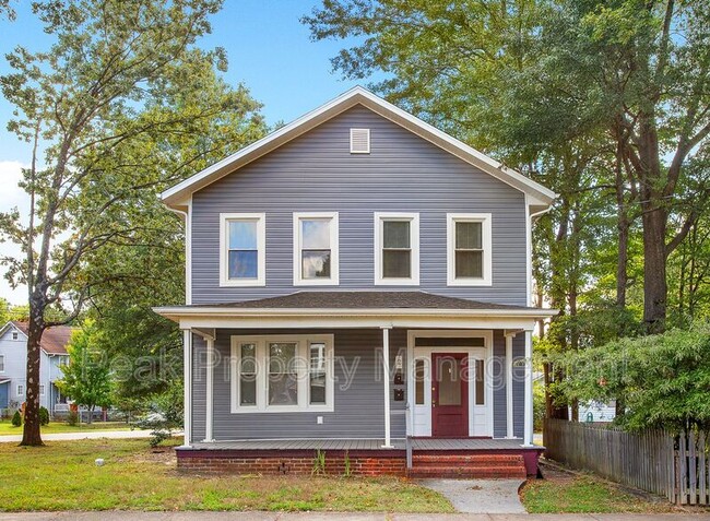 Building Photo - 2 Dundee Ave