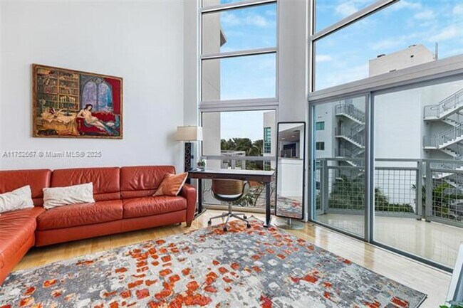 Building Photo - 7728 Collins Ave Unit 7728 Collins Ave appt 16 Rental
