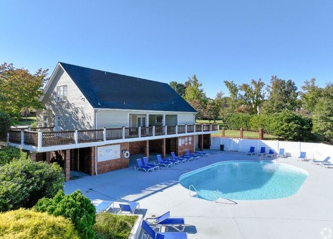 Photo - Apartments on 20th