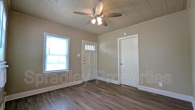 Photo - 8 N 25th St