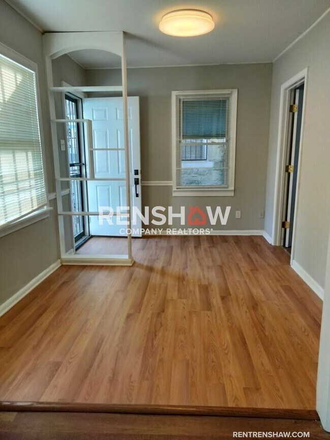 Photo - NOW AVAILABLE - Highland Park DUPLEX Unit ...