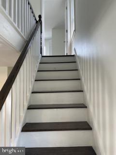 Photo - 341 Fairview Ave