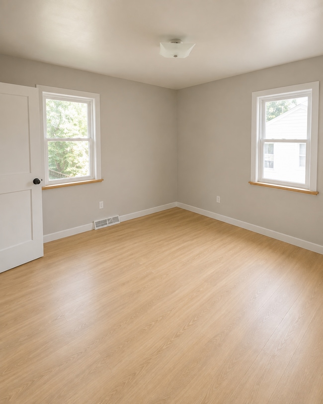 Photo - 3715 Knoll Ridge Dr