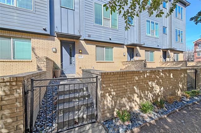 Building Photo - 3108 Pavonia Dr