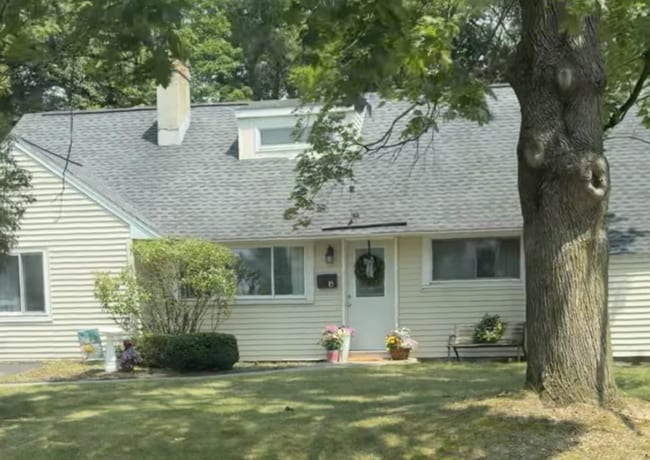 Photo - 18 Briarwood Rd Casa