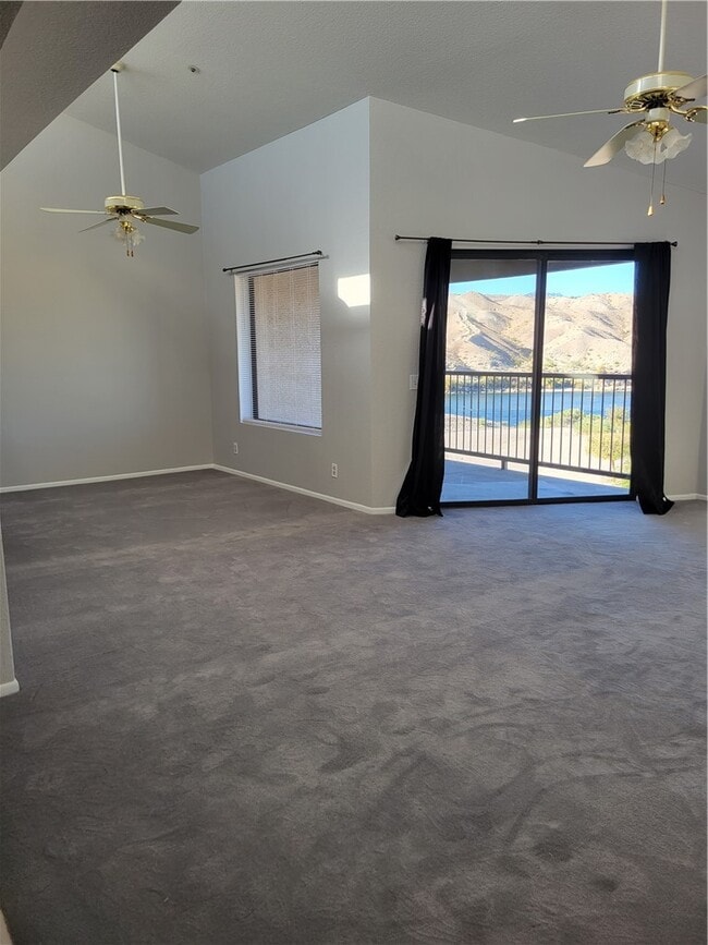 Photo - 1611 AZ-95 Unidad A303