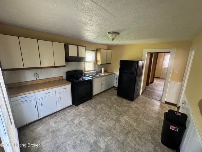 Photo - 751 Van Buren Rd