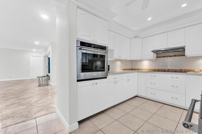 Photo - 5921 NE 15th Ave