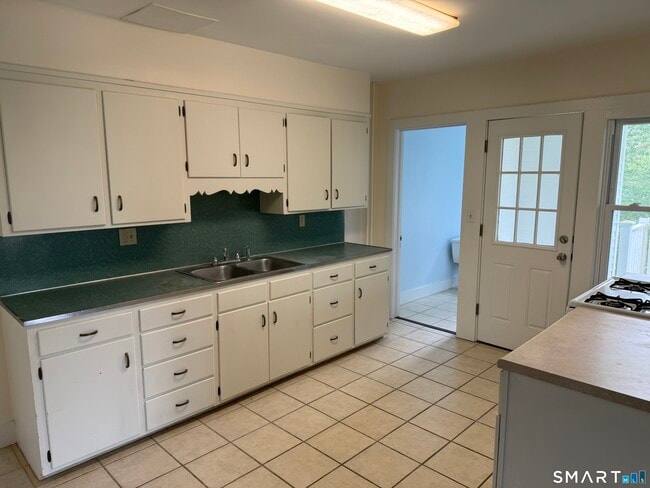 Photo - 131 Eastern Dr