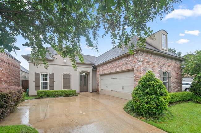 Building Photo - 14835 Pendleton Way