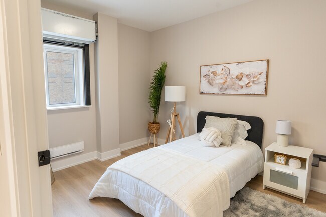 Building Photo - 376 Lofts - Modern Living in the Heart of ... Unit 1