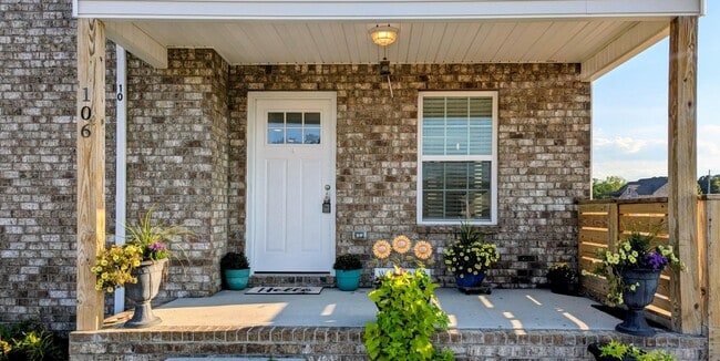 Photo - 106 Breanna Blvd