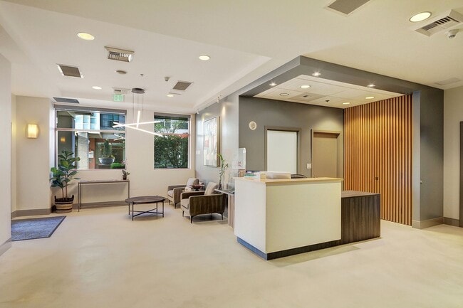 Photo - 0bd/1ba Bellevue Condo Unidad 801