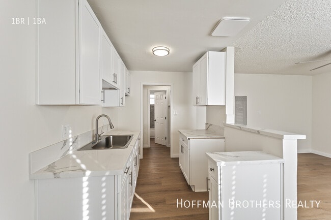 Photo - 14232 Sylvan St Unit 8