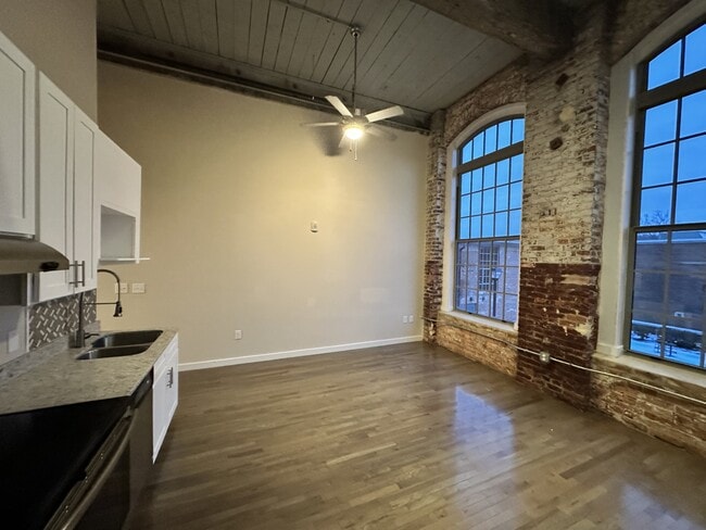 Photo - Bellevue Mill Apartments