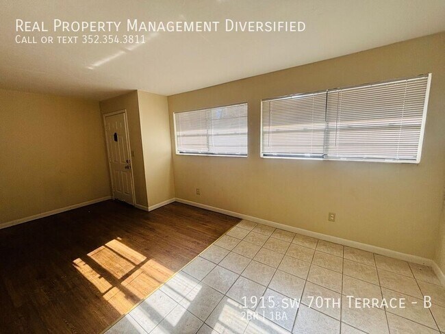Photo - 1915 SW 70th Terrace Unidad B
