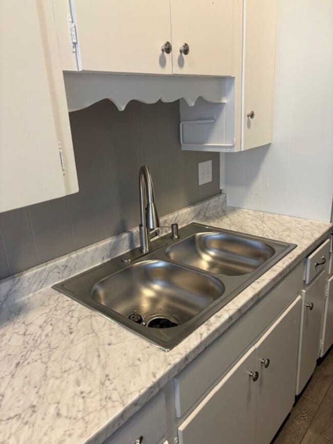 Photo - 428 Sierra Madre Dr Unit A