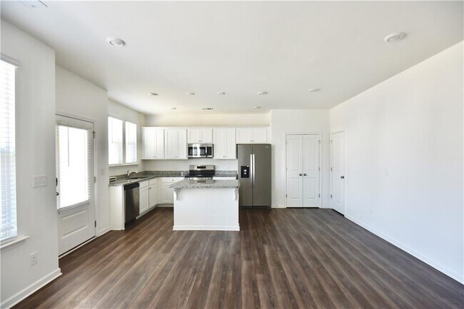 Photo - 224 Banner Rd