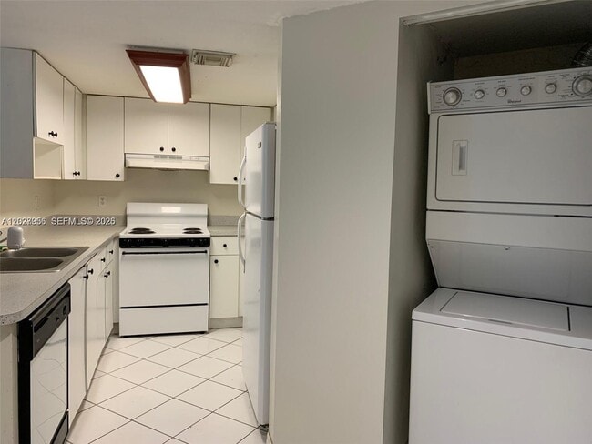 Photo - 9631 SW 138th Ave Unidad 9631