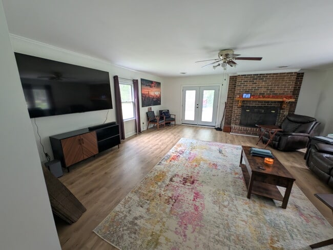 Photo - 8442 Wheeling Rd