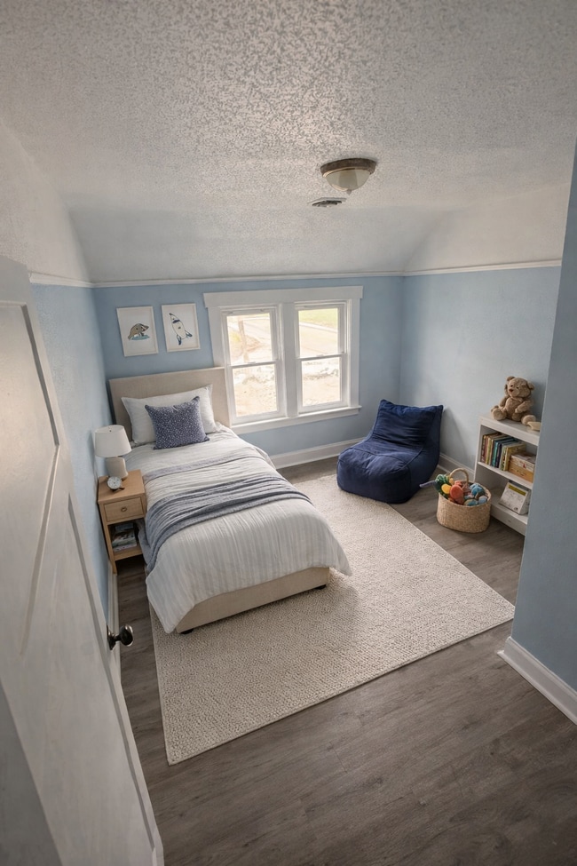 Photo - 425 Stanley St