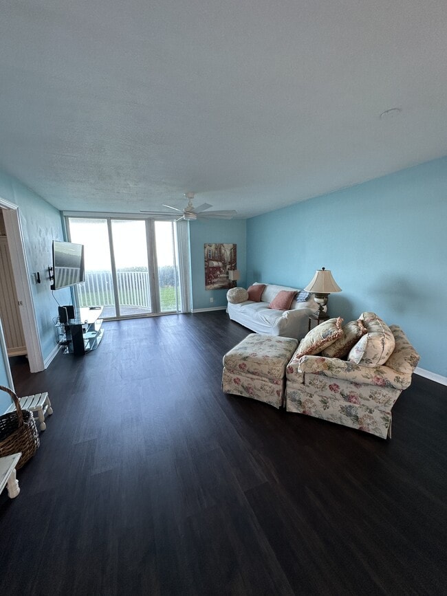 Photo - 2225 Jimmy Buffett Mem Hwy