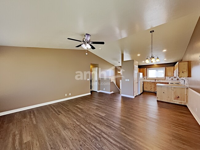 Photo - 2216 S 2685 W