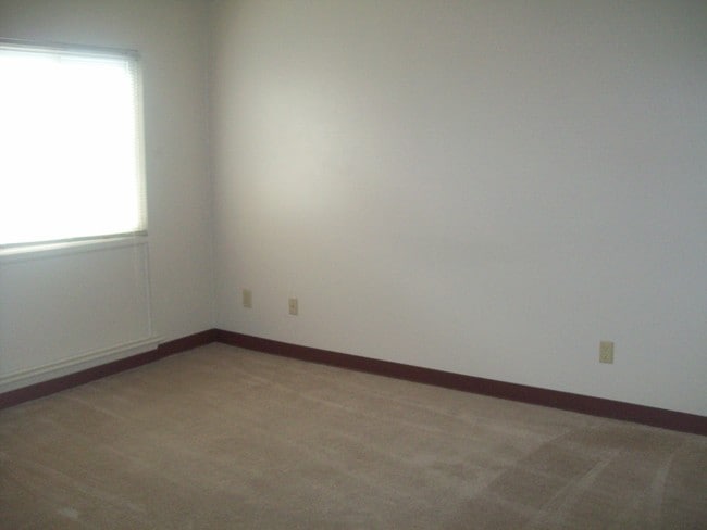 Photo - Harris Gardens