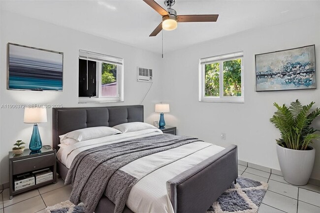 Photo - 1864 NW 28th St Unit 5