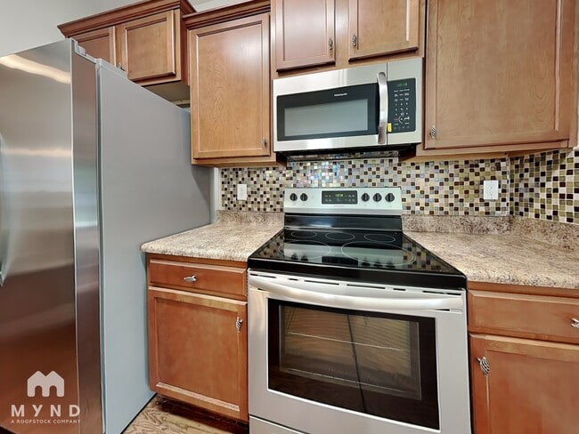 Photo - 70 Briar Ridge Ln
