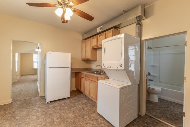 Photo - 6606 Ballard Ave