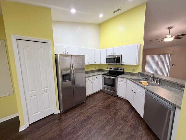 Photo - Charming 3BR/2BA Rental in Hillside Heights – South Lakeland