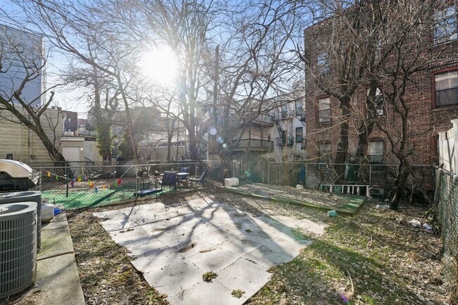 Photo - 347 Palisade Ave Apartment Unit 1