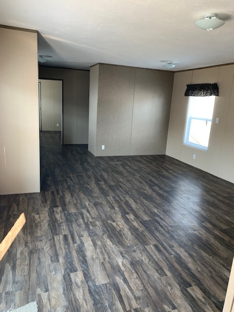 10 E Dogwood Dr