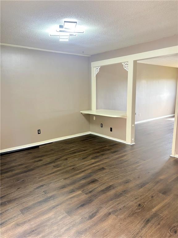 Photo - 534 Highland Woods Dr W