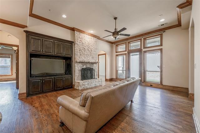 Photo - 2709 White Dove Dr