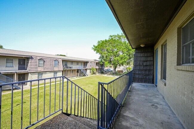 Photo - 1518 East Ave Unidad 104