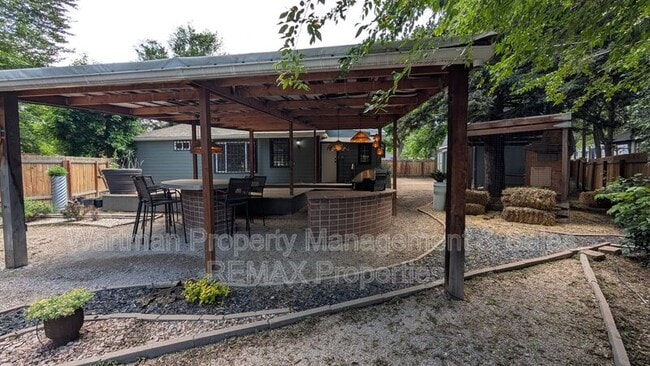 Photo - 202 Cheyenne Blvd