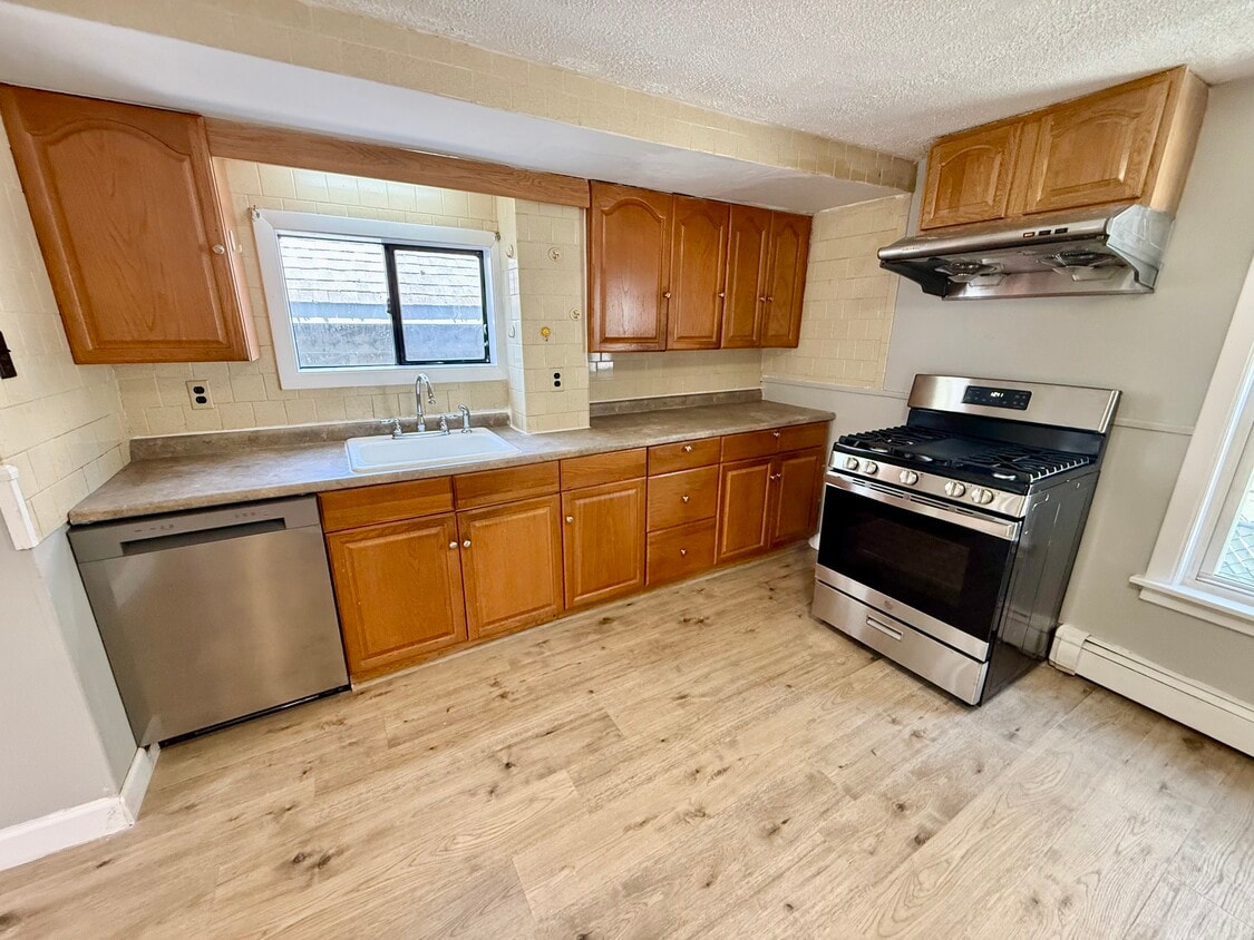 Photo - 42 Playstead Rd (Malden, MA)