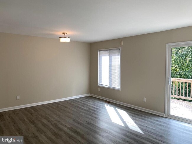 Photo - 2804 Cambridge Dr