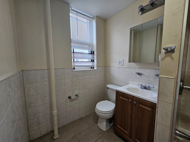 Photo - 1614 Summit Ave Unit 3