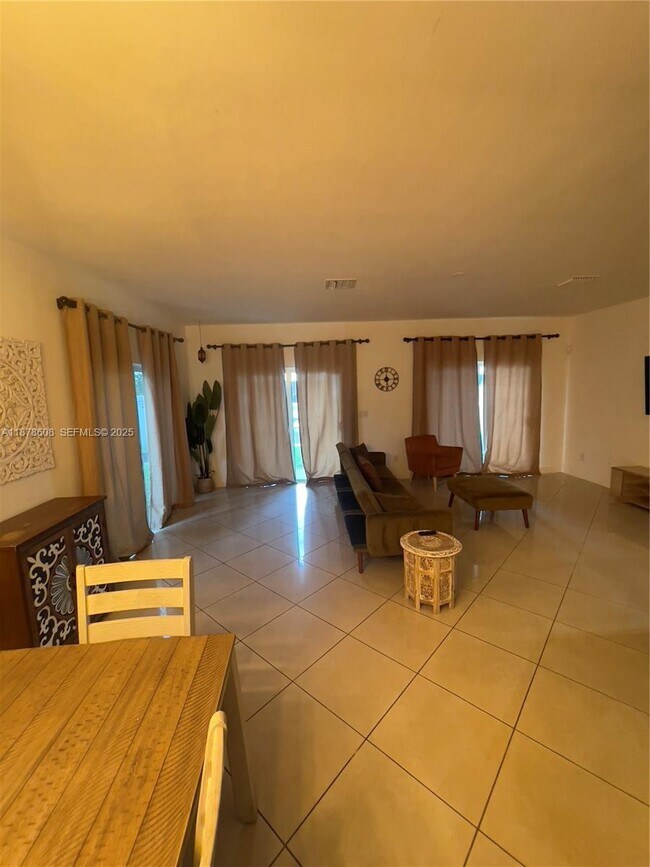 Photo - 3470 NW 17th Terrace