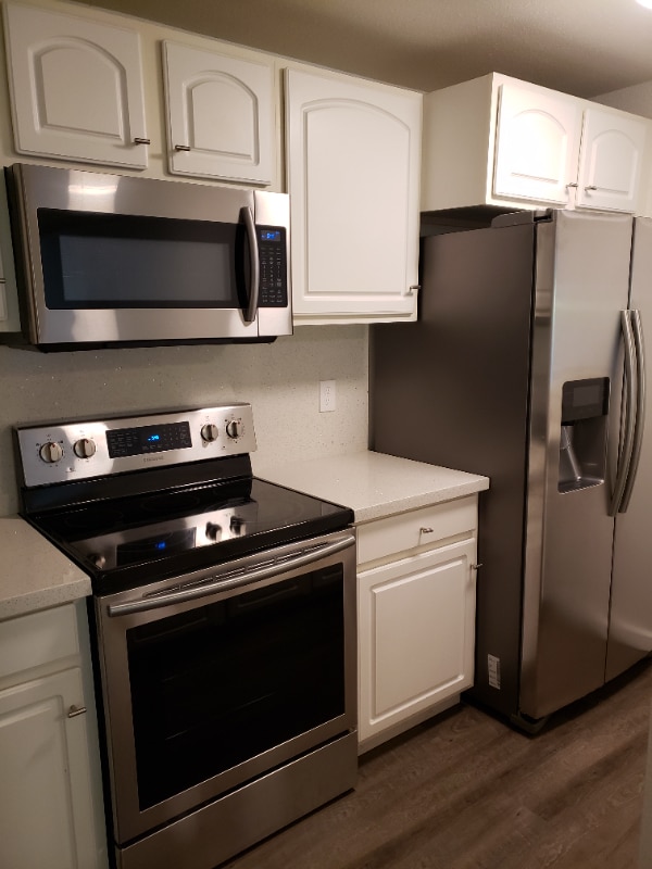 Photo - 518 S 321st St