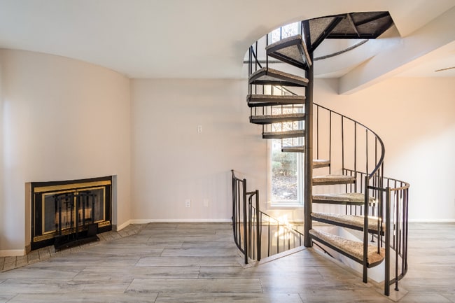 Photo - 2428 Grandview Ave