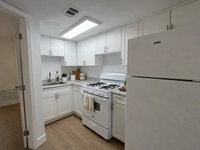 Photo - 12401 N 15th St Unit Cinnamon Cove - 1 Bedroom