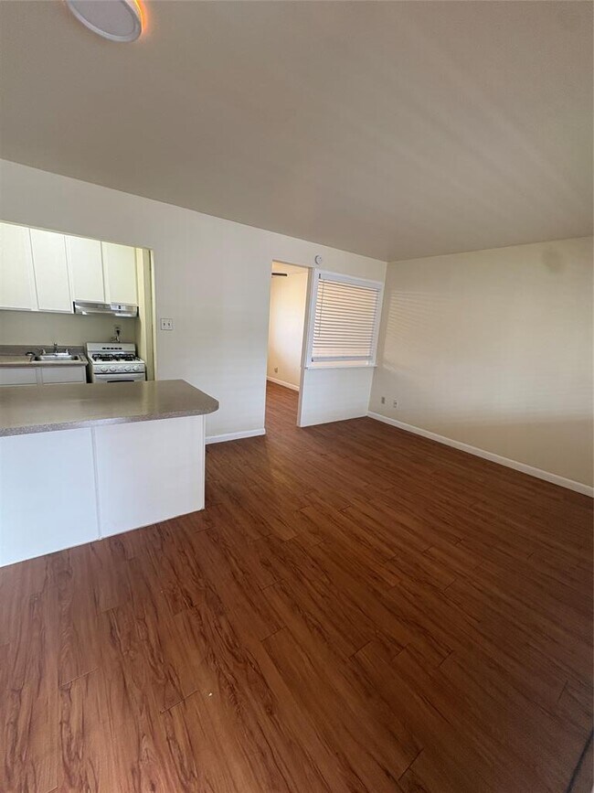 Photo - 1212 W 13th St Unidad F